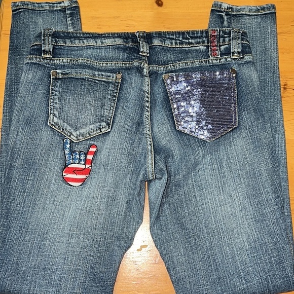 Rocawear Skinny Embellished Pockets Jeans 9 - Picture 8 of 9